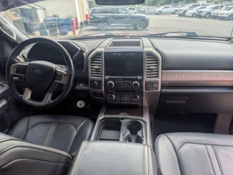 More photos of 2017 Ford F-250SD Platinum at Brandon Reeves Auto World, NC