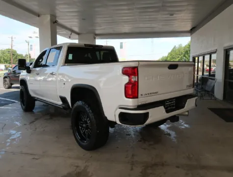 More photos of 2023 Chevrolet Silverado 2500 HD High Country at Brandon Reeves Auto World, NC