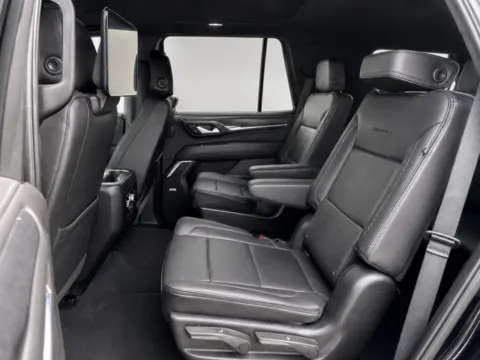 More photos of 2021 GMC Yukon Denali at Brandon Reeves Auto World, NC