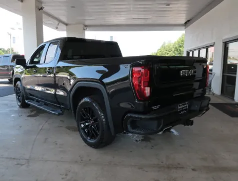 More photos of 2021 GMC Sierra 1500 Elevation at Brandon Reeves Auto World, NC