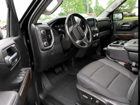 More photos of 2021 GMC Sierra 1500 Elevation at Brandon Reeves Auto World, NC