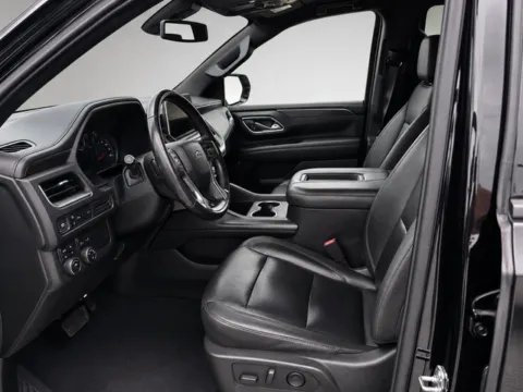 More photos of 2021 Chevrolet Tahoe Z71 at Brandon Reeves Auto World, NC
