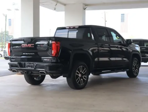 More photos of 2020 GMC Sierra 1500 AT4 at Brandon Reeves Auto World, NC