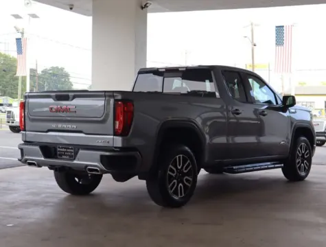 More photos of 2020 GMC Sierra 1500 AT4 at Brandon Reeves Auto World, NC