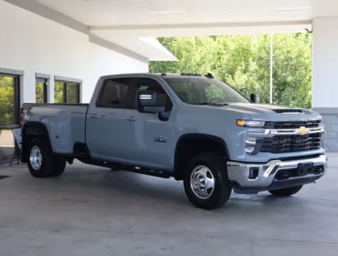 More photos of 2024 Chevrolet Silverado 3500 HD LT at Brandon Reeves Auto World, NC