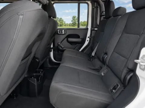 More photos of 2021 Jeep Gladiator Sport at Brandon Reeves Auto World, NC