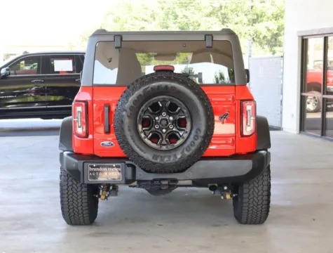More photos of 2022 Ford Bronco Wildtrak at Brandon Reeves Auto World, NC