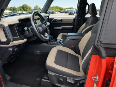 More photos of 2022 Ford Bronco Wildtrak at Brandon Reeves Auto World, NC