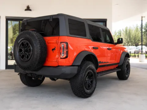 More photos of 2022 Ford Bronco Wildtrak at Brandon Reeves Auto World, NC