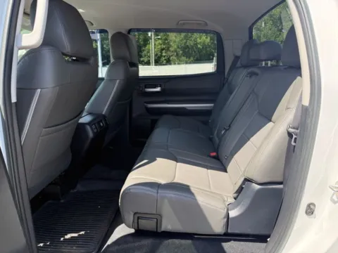 More photos of 2018 Toyota Tundra SR5 at Brandon Reeves Auto World, NC