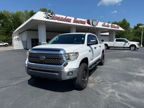White 2018 Toyota Tundra SR5 for sale in Monroe, NC