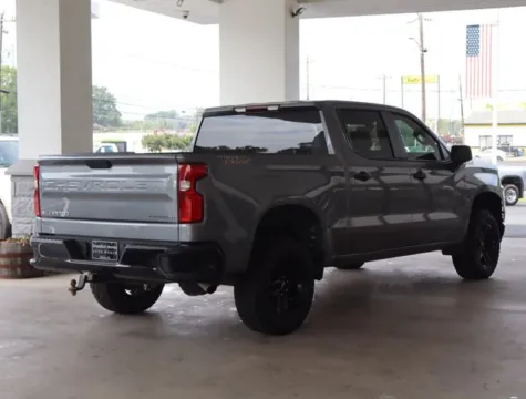 More photos of 2022 Chevrolet Silverado 1500 LTD Custom Trail Boss at Brandon Reeves Auto World, NC