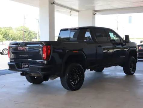 More photos of 2020 GMC Sierra 2500 HD AT4 at Brandon Reeves Auto World, NC