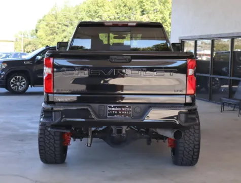 More photos of 2022 Chevrolet Silverado 2500 HD LTZ at Brandon Reeves Auto World, NC