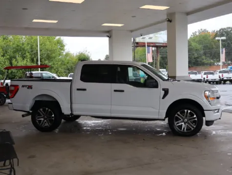 More photos of 2021 Ford F-150 XL at Brandon Reeves Auto World, NC