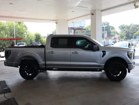 More photos of 2021 Ford F-150 XLT at Brandon Reeves Auto World, NC
