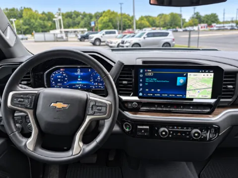 More photos of 2025 Chevrolet Silverado 2500 HD LT at Brandon Reeves Auto World, NC