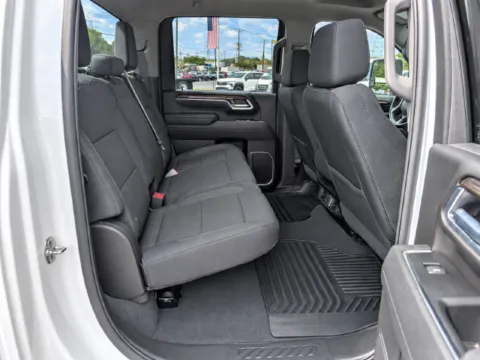 More photos of 2025 Chevrolet Silverado 2500 HD LT at Brandon Reeves Auto World, NC