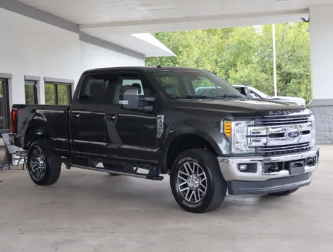 More photos of 2017 Ford F-250SD Lariat at Brandon Reeves Auto World, NC
