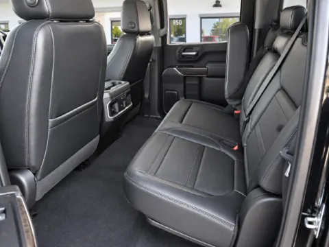 More photos of 2023 GMC Sierra 2500 HD Denali at Brandon Reeves Auto World, NC