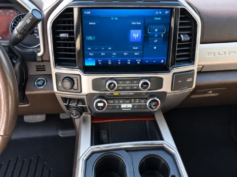 More photos of 2022 Ford F-250SD King Ranch at Brandon Reeves Auto World, NC