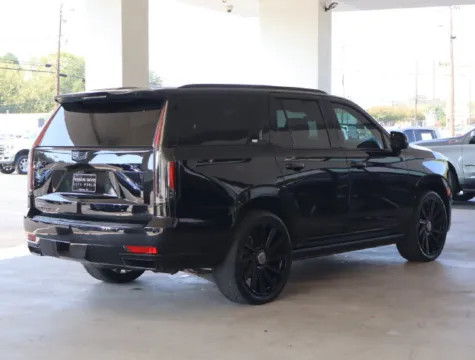 More photos of 2022 Cadillac Escalade Sport Platinum at Brandon Reeves Auto World, NC