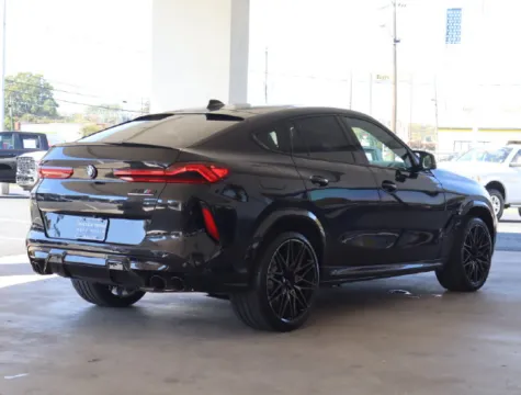 More photos of 2022 BMW X6 M at Brandon Reeves Auto World, NC