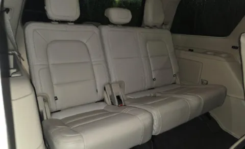 More photos of 2020 Lincoln Navigator Reserve at Brandon Reeves Auto World, NC