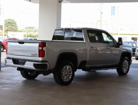 More photos of 2021 Chevrolet Silverado 2500HD High Country at Brandon Reeves Auto World, NC