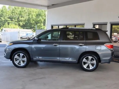 Photos of 2011 Toyota Highlander Limited for sale in Monroe, NC at Brandon Reeves Auto World