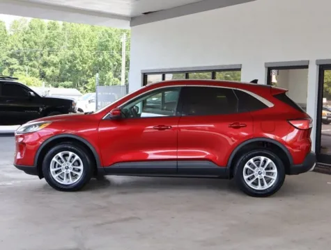 Photos of 2020 Ford Escape SE for sale in Monroe, NC at Brandon Reeves Auto World