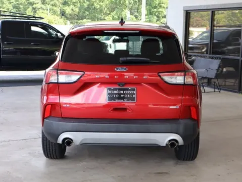 More photos of 2020 Ford Escape SE at Brandon Reeves Auto World, NC