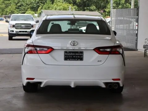 More photos of 2021 Toyota Camry SE at Brandon Reeves Auto World, NC