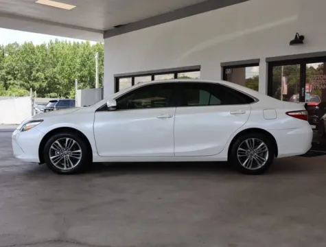 Photos of 2016 Toyota Camry SE for sale in Monroe, NC at Brandon Reeves Auto World