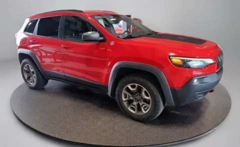 Photos of 2019 Jeep Cherokee Trailhawk for sale in Monroe, NC at Brandon Reeves Auto World