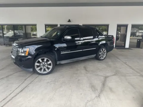 Black 2013 Chevrolet Avalanche 1500 LTZ for sale in Monroe, NC