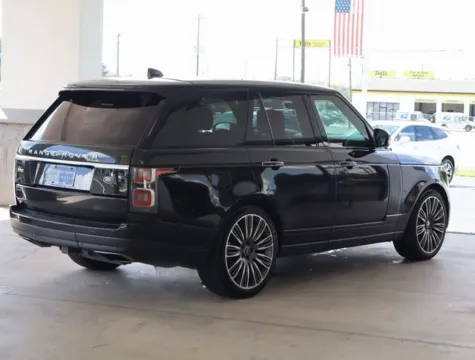 More photos of 2018 Land Rover Range Rover 5.0L V8 Supercharged Autobiography at Brandon Reeves Auto World, NC