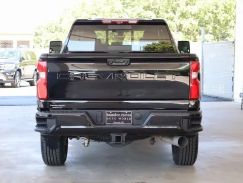 More photos of 2023 Chevrolet Silverado 2500HD High Country at Brandon Reeves Auto World, NC