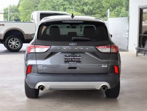 More photos of 2020 Ford Escape SE at Brandon Reeves Auto World, NC