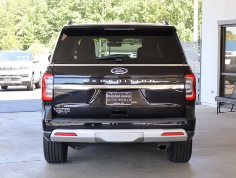 More photos of 2022 Ford Expedition Limited at Brandon Reeves Auto World, NC