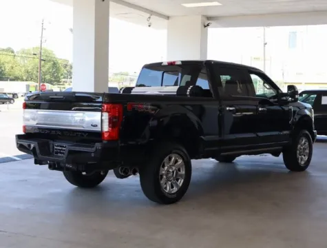 More photos of 2017 Ford F-250SD Platinum at Brandon Reeves Auto World, NC