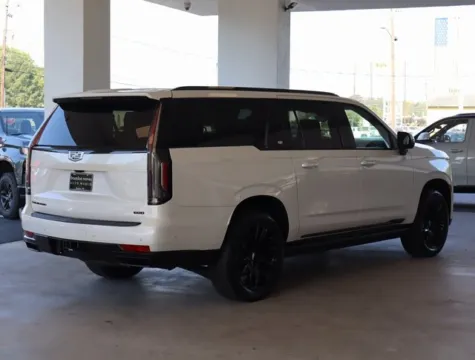 More photos of 2022 Cadillac Escalade ESV Sport at Brandon Reeves Auto World, NC