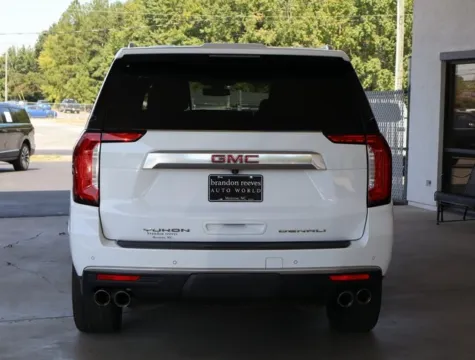 More photos of 2022 GMC Yukon XL Denali at Brandon Reeves Auto World, NC