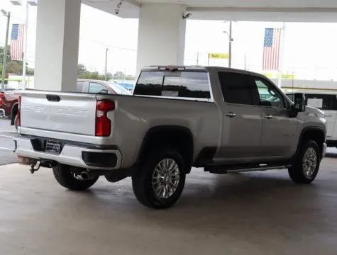 More photos of 2020 Chevrolet Silverado 3500HD High Country at Brandon Reeves Auto World, NC