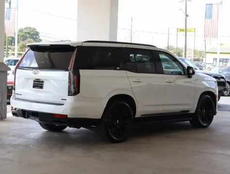 More photos of 2021 Cadillac Escalade Sport at Brandon Reeves Auto World, NC