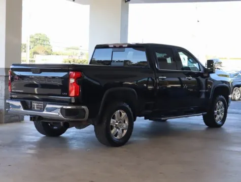 More photos of 2021 Chevrolet Silverado 2500HD LTZ at Brandon Reeves Auto World, NC