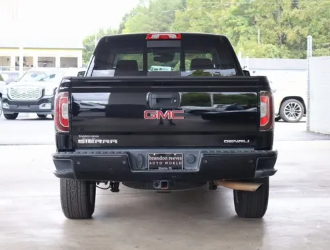 More photos of 2018 GMC Sierra 1500 Denali at Brandon Reeves Auto World, NC