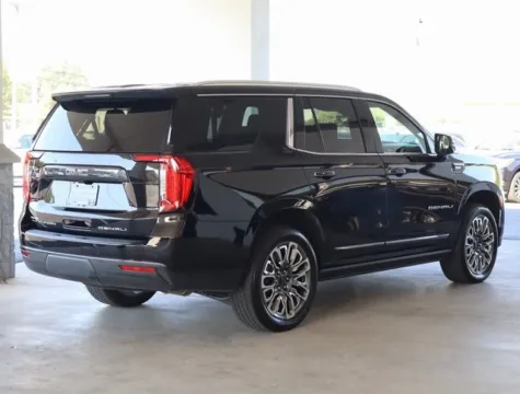 More photos of 2024 GMC Yukon Denali Ultimate at Brandon Reeves Auto World, NC