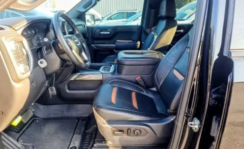 More photos of 2021 GMC Sierra 1500 AT4 at Brandon Reeves Auto World, NC
