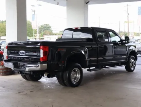 More photos of 2018 Ford F-350SD Lariat at Brandon Reeves Auto World, NC